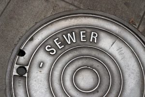 Round sewer manhole cover